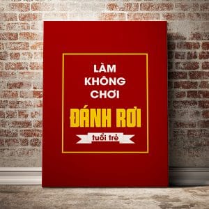 Tranh văn phòng làm không chơi đánh rơi tuổi trẻ