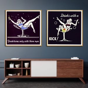 Bộ 2 tranh cô gái và ly rượu CV02548