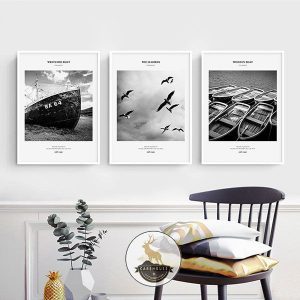 Bộ 3 tranh thuyền và biển nền đen trắng CV03271