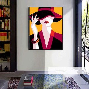 Tranh đơn trừu tượng cô gái đội mũ đỏ CV01174